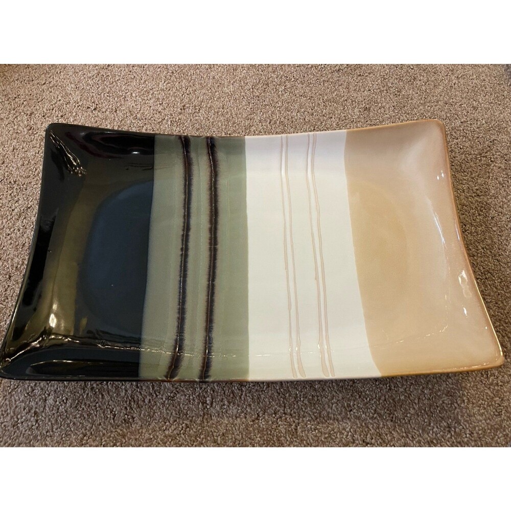 Striped ceramic platter